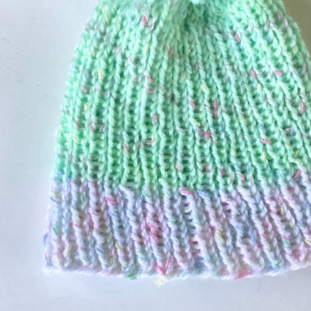 Hat Beanie Baby Pom Pom Green White Knit Pastel Spring Easter
